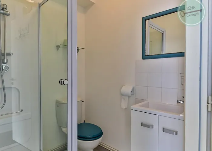 Maison Les Bains De 20 생 힐레르 드 리에